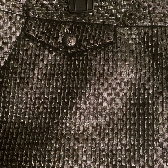 Express Metallic Shorts - Picture 5 of 7